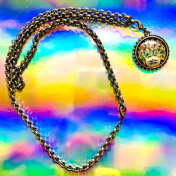 Plunder pendant necklace  “ the Hard is what  makes it Great “ - Picture 1 of 3